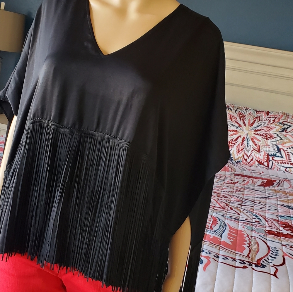 BCBG MAXAZRIA Black Fringe Top/Poncho SZ Xsm NWT - Picture 8 of 14